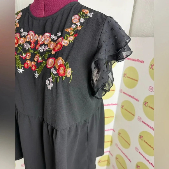 Women's Floral Embroidered Ruffle Sleeve Peplum Blouse Top - Picture 3 of 6